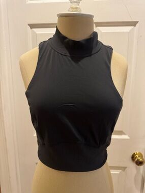 Lululemon train free Crop Top - grey